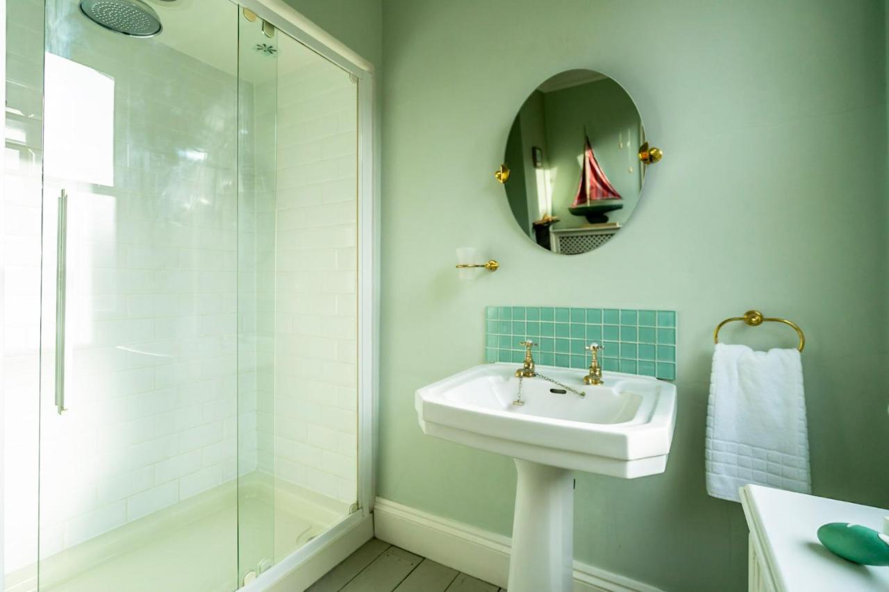 Villa 7 St John'S Crescent à York Extérieur photo